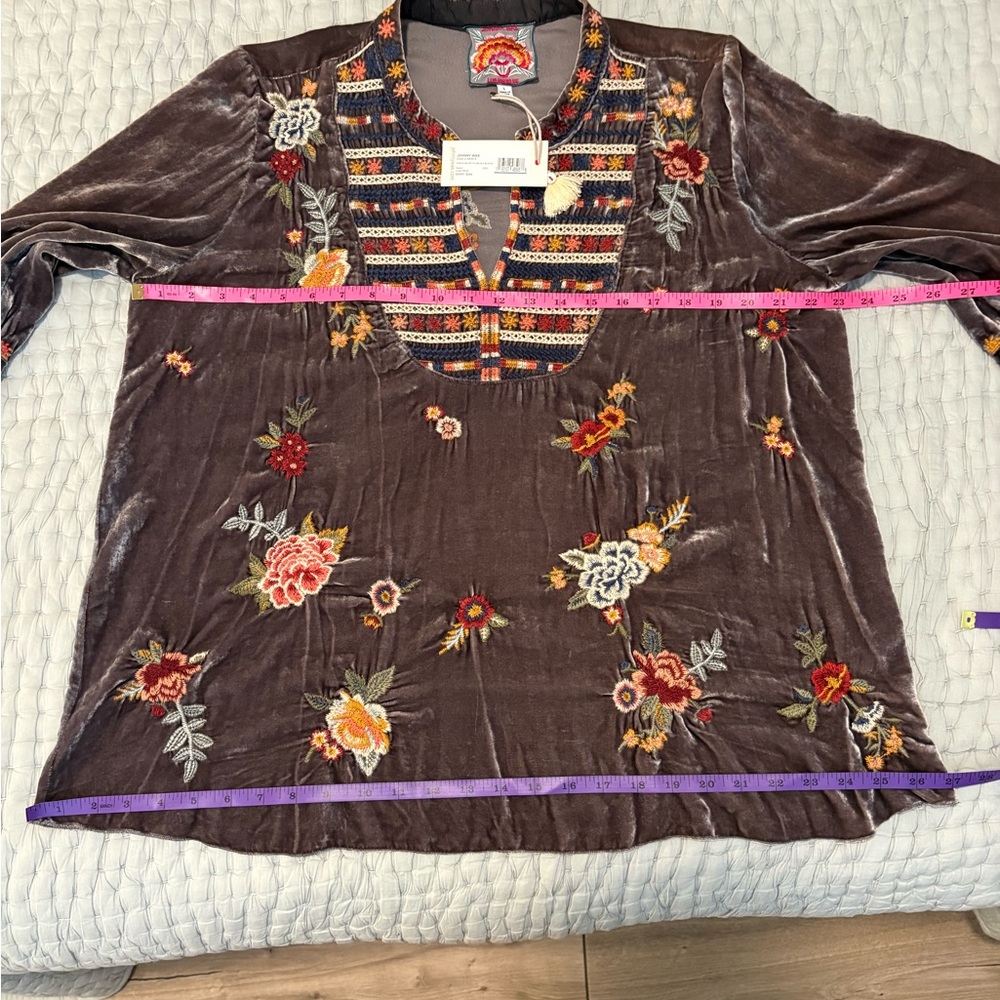 Johnny Was NWT Sisilia Velvet Flare Sleeve Blouse - Pewter, L - Picture 9 of 10